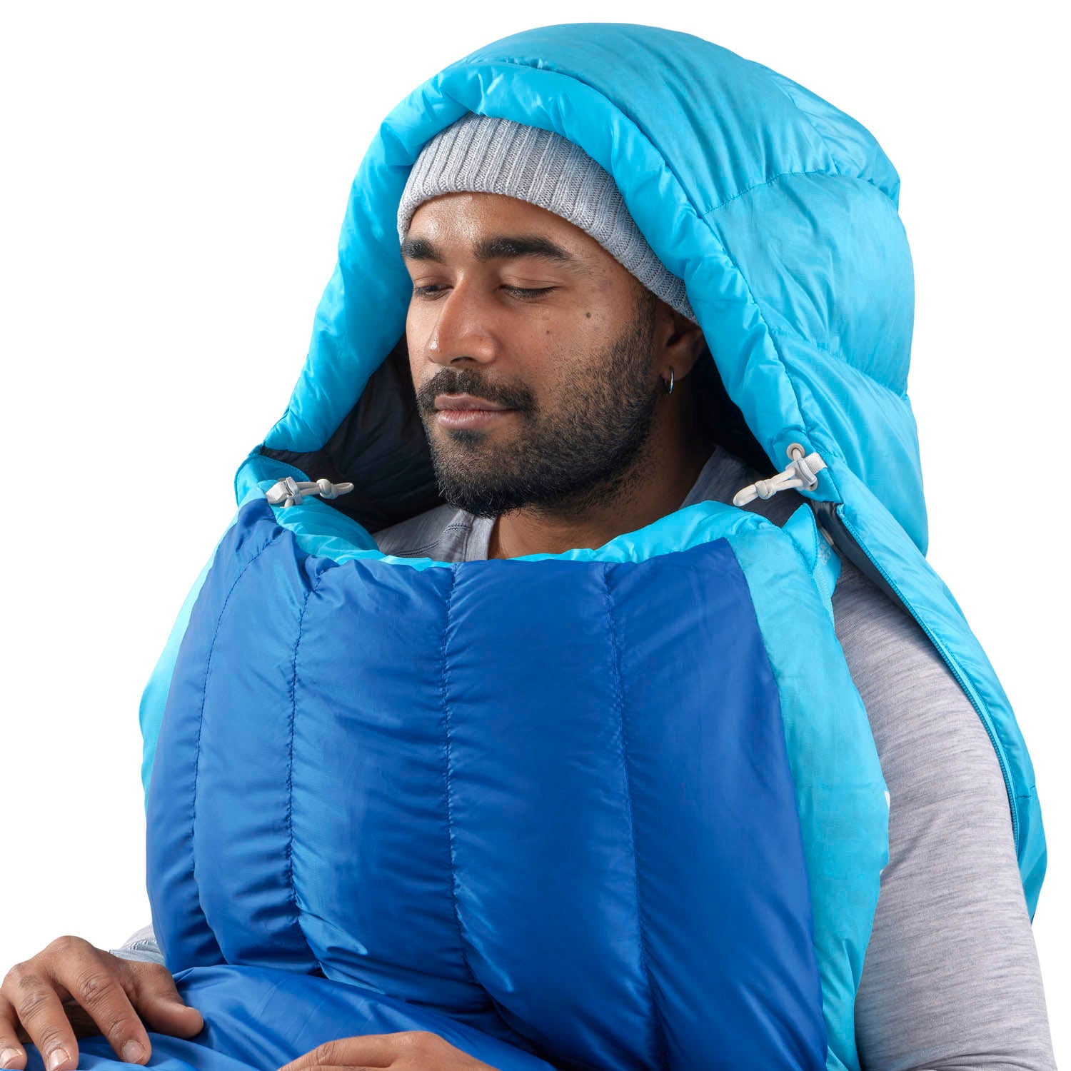 Free-Flow zips: open for unrestricted arm movement